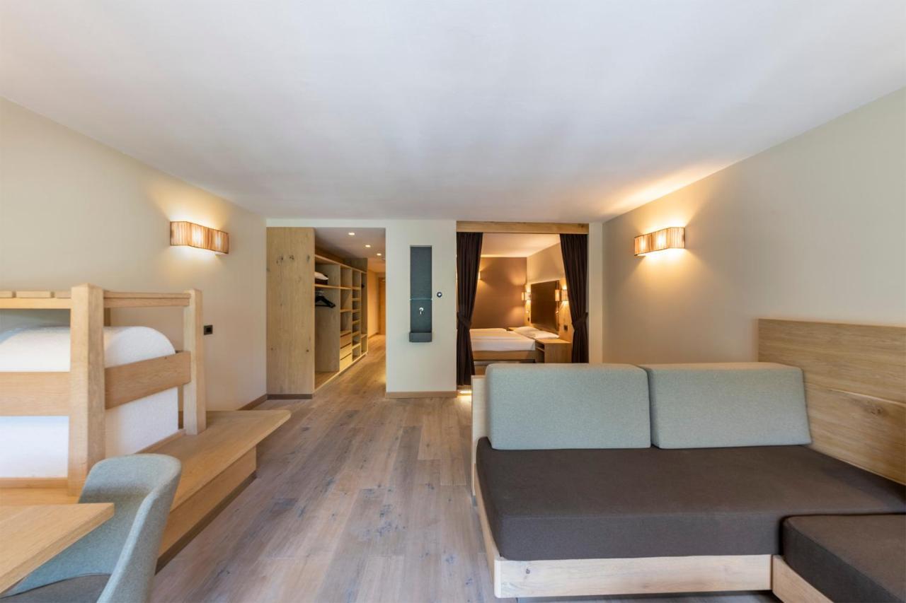 Design&Suite Hotel Ciarnadoi Vigo di Fassa Exterior foto