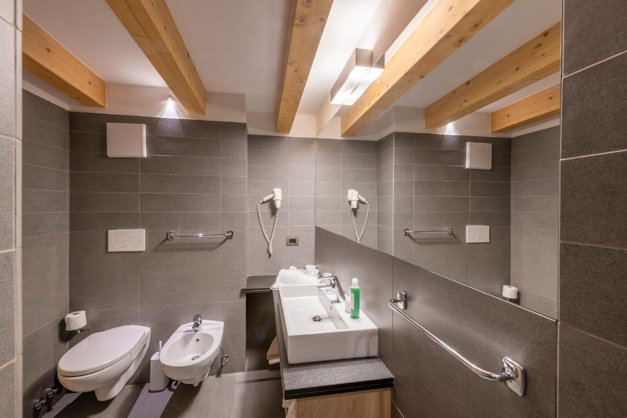 Design&Suite Hotel Ciarnadoi Vigo di Fassa Exterior foto