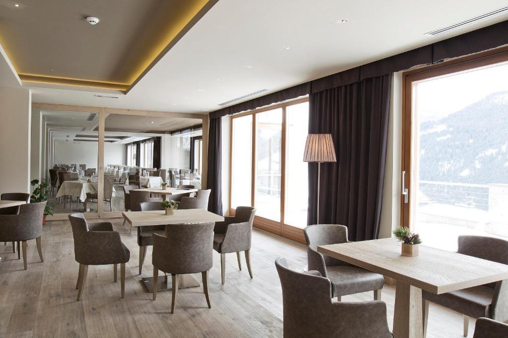 Design&Suite Hotel Ciarnadoi Vigo di Fassa Exterior foto