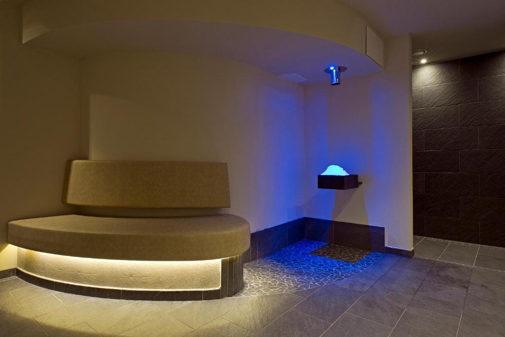 Design&Suite Hotel Ciarnadoi Vigo di Fassa Exterior foto